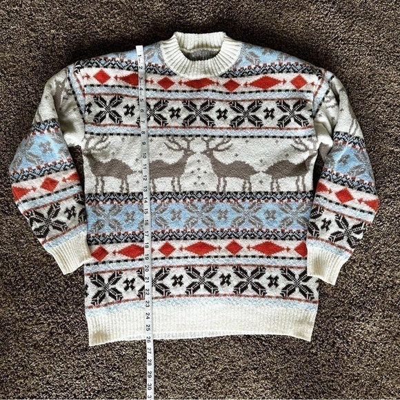 Reindeer winter sweater large white orange blue brown - Picture 2 of 8